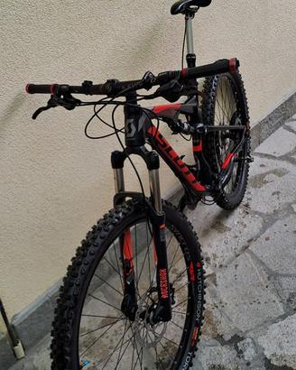 Bici downhill Scott Spark 760