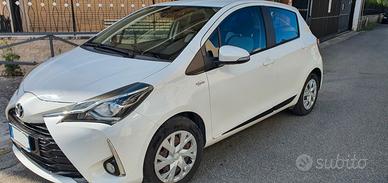 Toyota Yaris 1.0 5 porte Business