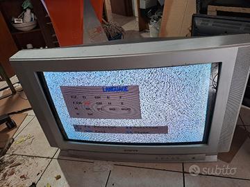 televisione tubo catodico daewoo 32 pollici  