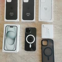 Iphone 15 con accessori