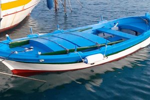 Gozzo in legno predisposizione motore entrobordo