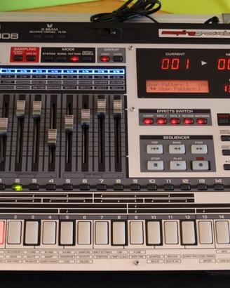 Roland MC-808