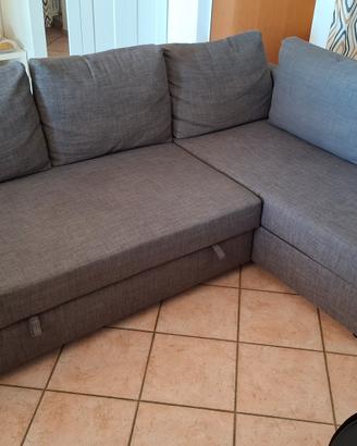 Divano ikea  schienale rotto