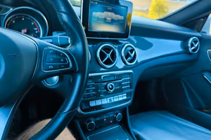 Mercedes CLA 180 D Sport – Perfetta, pochi km, loo