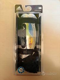 Parastinchi Adidas Versione Deluxe