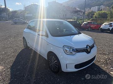 Renault Twingo SCe 65 CV Signature