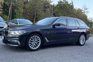 Bmw 520 520d xDrive Touring Luxury*Pelle*Navi