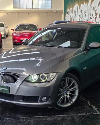 BMW 325i E92 218cv