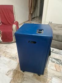 stufa GPL, colore blue in buone condizioni, vista 