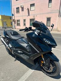 Yamaha TMax 560 2024