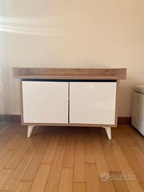 Mobile ingresso stile scandinavo