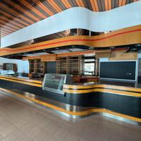 Bancone BAR completo con frigo