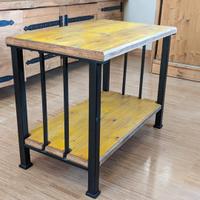 Tavolino industriale da salone