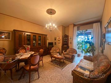 Appartamento luminoso con garage