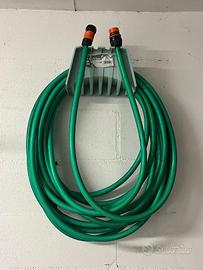 canna irrigazione grossa 10 mt con supporto a muro