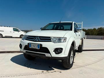 MITSUBISHI L200 CLUB CAB 2.5 DID 178 CV