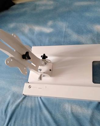 Supporto regolabile per TV Camper