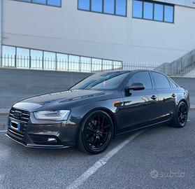 Audi a4 2014
