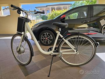 Bici elettrica/E-Bike Askoll eB1 City Bike 250 W