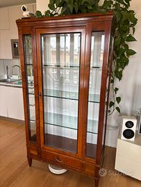 Vetrina legno e cristallo