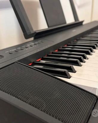 Yamaha piaggero NP11 tastiera
