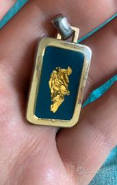 Ciondolo vintage con foglia oro 18 kt