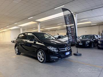 Mercedes-benz B 200 Premium