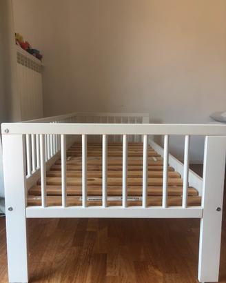 Letto ikea con base a doghe