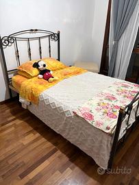 Letto in ferro battuto una piazza e mezzo