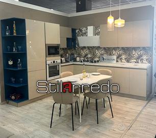 CUCINA MOBILTURI AD ANGOLO