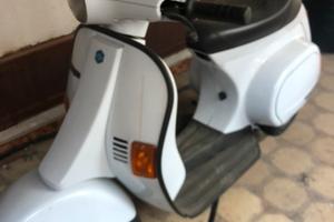 Vespa 50