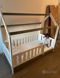 Lettino montessoriano cm.166x88x142 h.