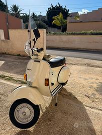Vespa P150X
