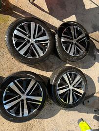 Gomme e cerchi peugeot 3008 GT