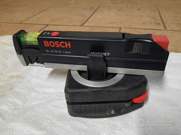 Livella con puntatore laser Bosch