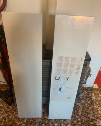 Scaffali LACK dell’IKEA da montare sul muro