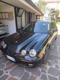 JAGUAR S-TYPE