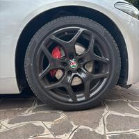Cerchi r18 black exclusive alfa romeo giulia