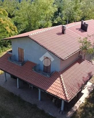 CASA INDIPENDENTE A GEMMANO
