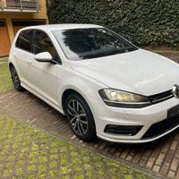 VW Golf 5p 1.6 tdi Sport Edition 110cv R-Line