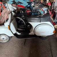 Vespa P 125 E