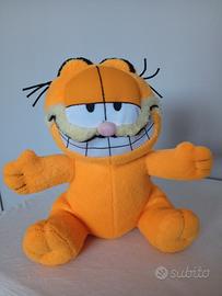 peluche Garfield 