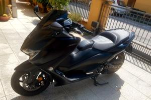T Max 560