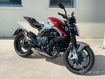 MV BRUTALE 800RR