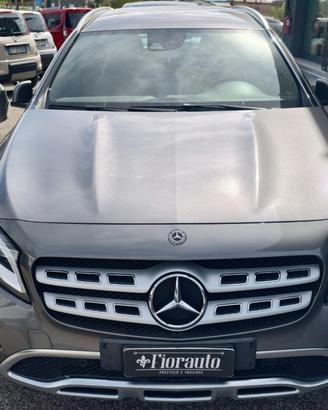 MERCEDES-BENZ GLA 220 d Automatic 4Matic Premium