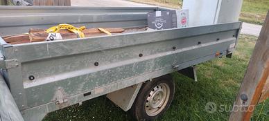 Carrello rimorchio porta tutto