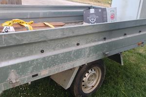 Carrello rimorchio porta tutto