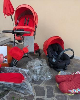 passeggino stokke rosso