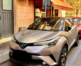 Toyota c-hr (chr style)