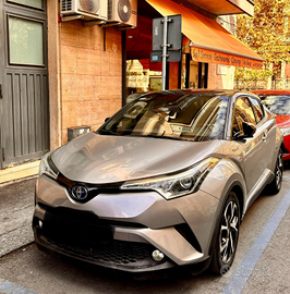 Toyota c-hr (chr style)